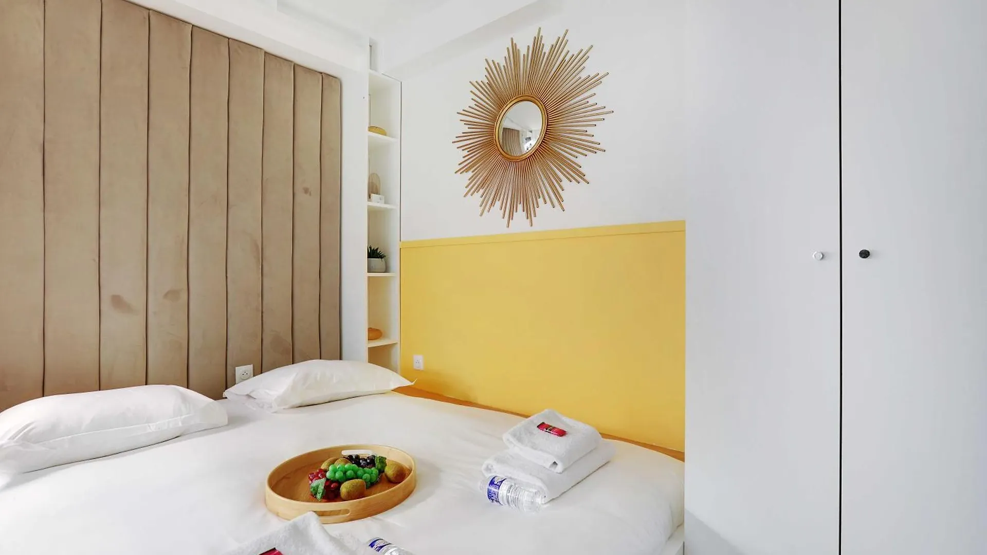 Intimate Studio - 2P - Arts Et Metiers-Republique Paris Apartment